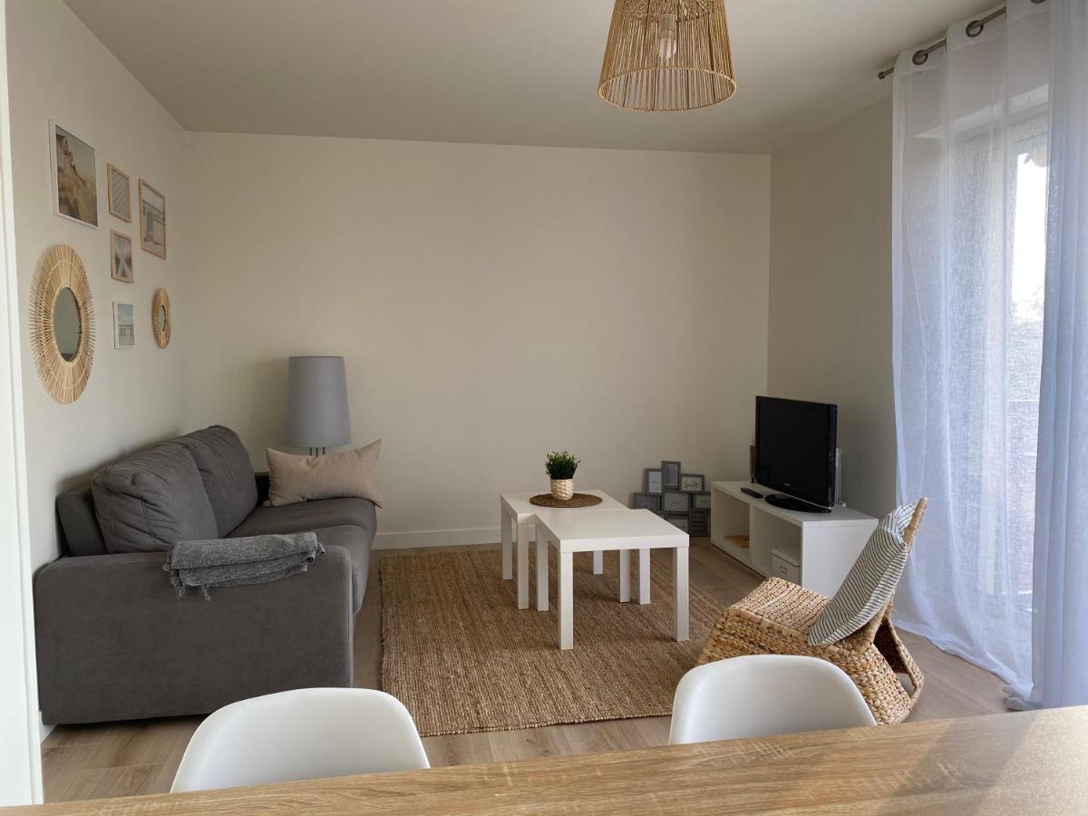 Hyper Centre - 2 Pieces Tout Confort - Terrasse - Ascenseur - Cabourg Exterior foto