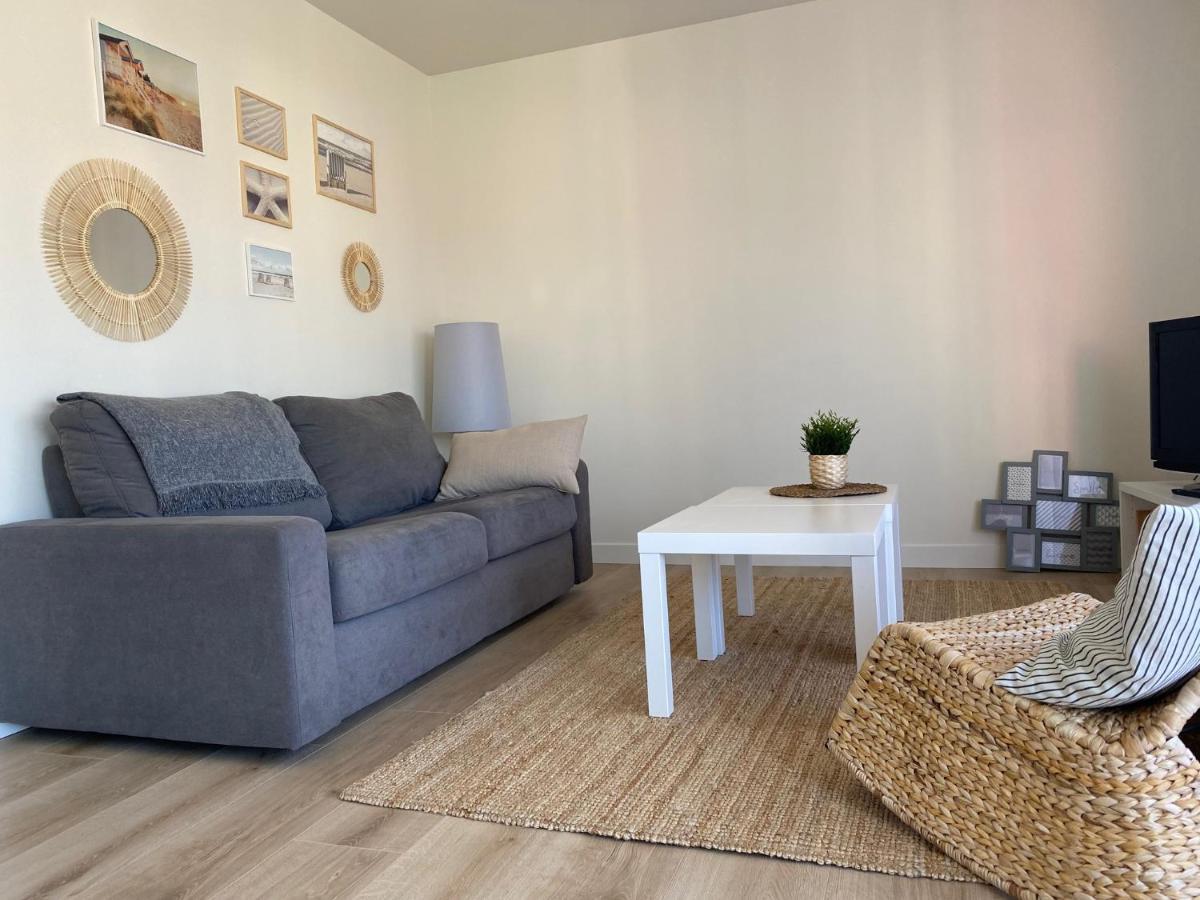 Hyper Centre - 2 Pieces Tout Confort - Terrasse - Ascenseur - Cabourg Exterior foto
