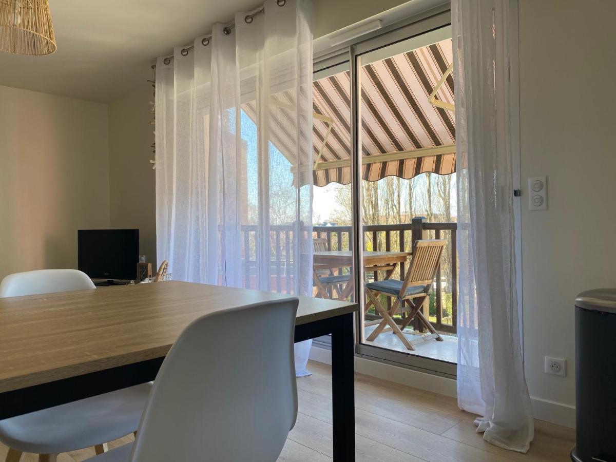 Hyper Centre - 2 Pieces Tout Confort - Terrasse - Ascenseur - Cabourg Exterior foto